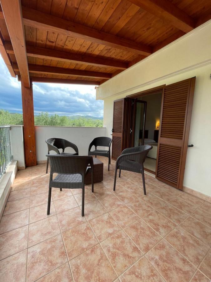 Borgo Cerasa Bed and Breakfast Βιέστε Εξωτερικό φωτογραφία