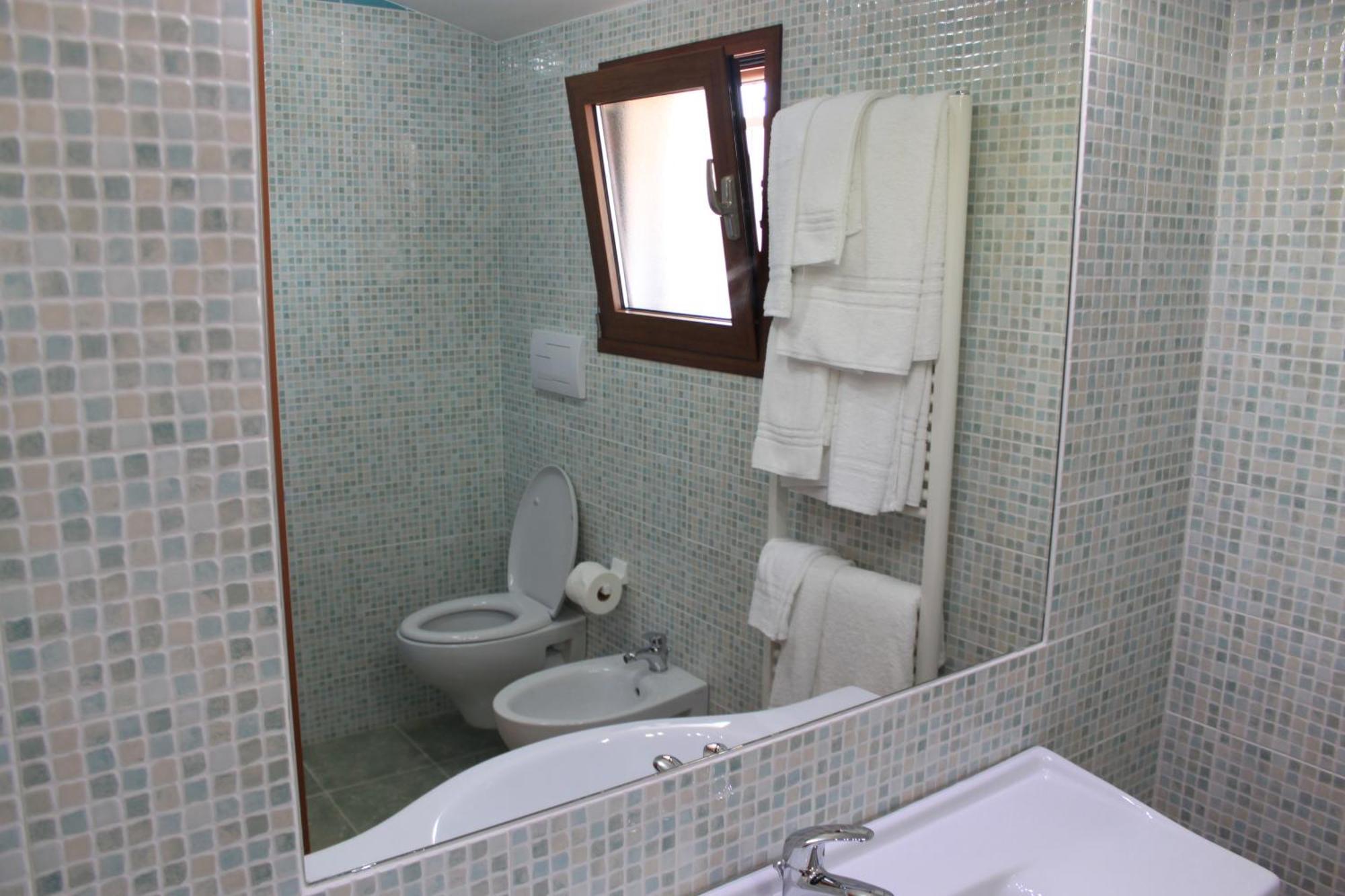 Borgo Cerasa Bed and Breakfast Βιέστε Εξωτερικό φωτογραφία