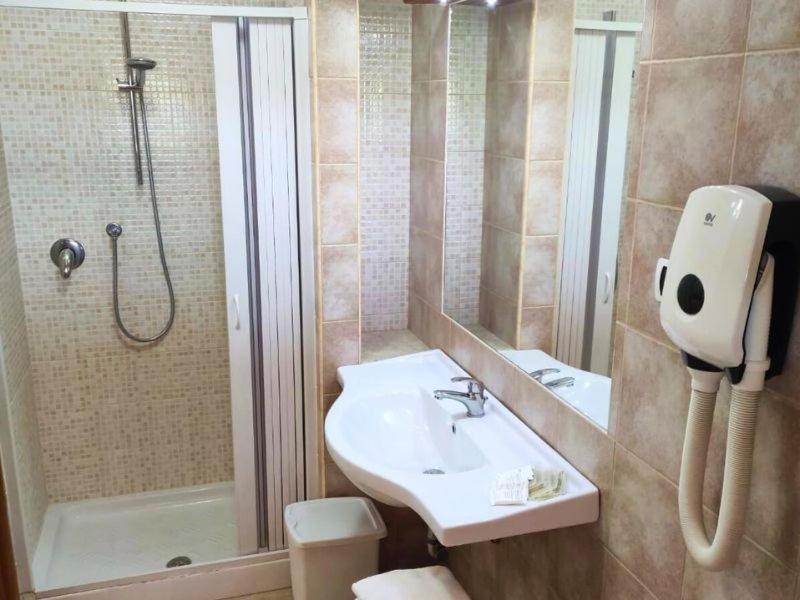 Borgo Cerasa Bed and Breakfast Βιέστε Εξωτερικό φωτογραφία
